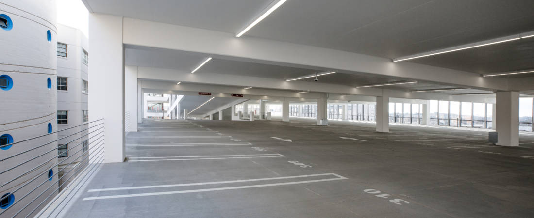 fidelity-car-park-closeout-75-1100x450.jpg